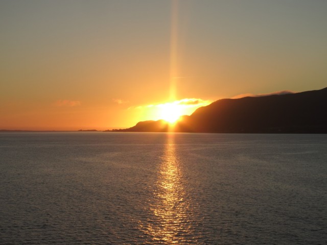 Hurtigruten_2015-06-27_23-08-1